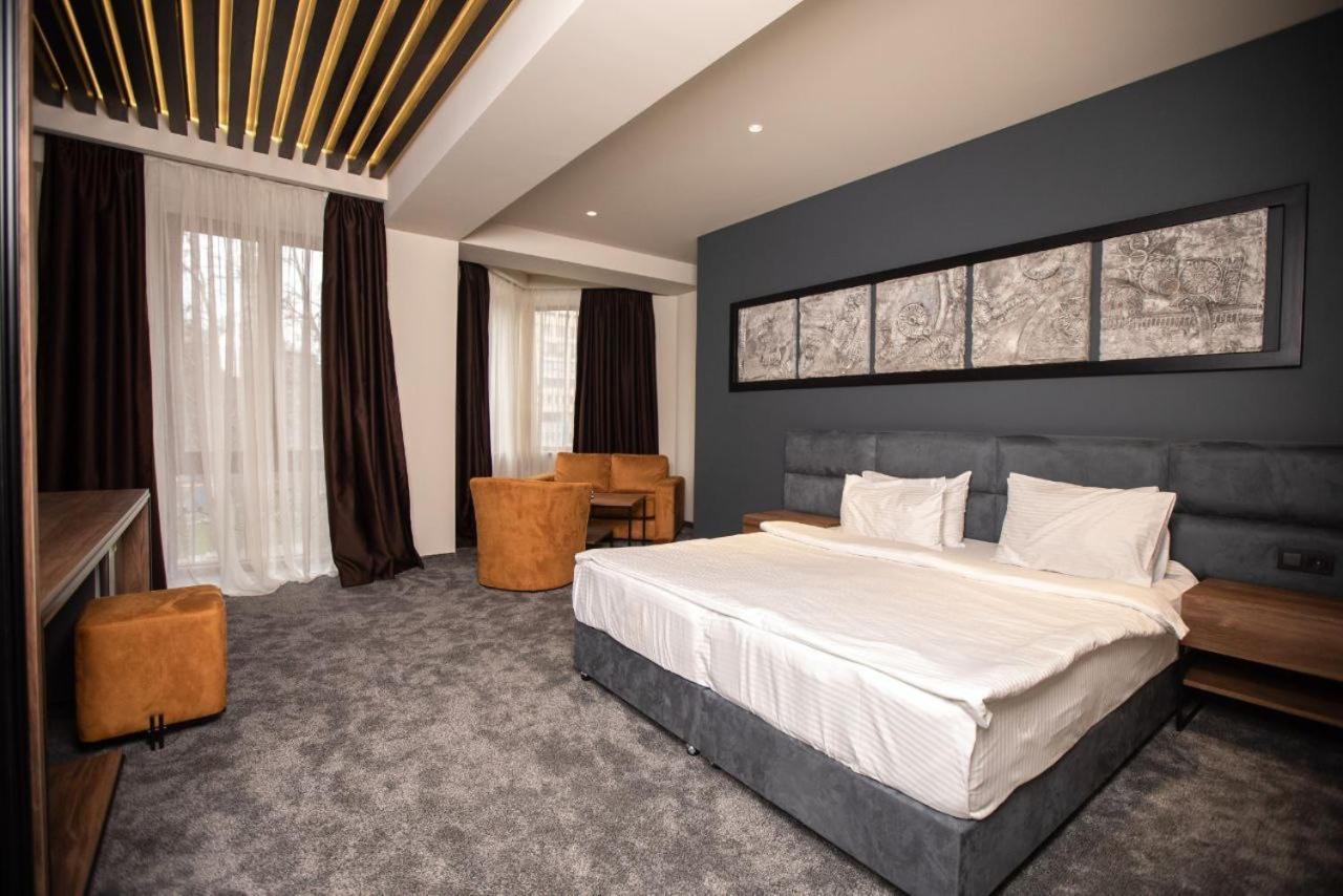 Nor Ekats Aparthotel Yerevan Exterior photo